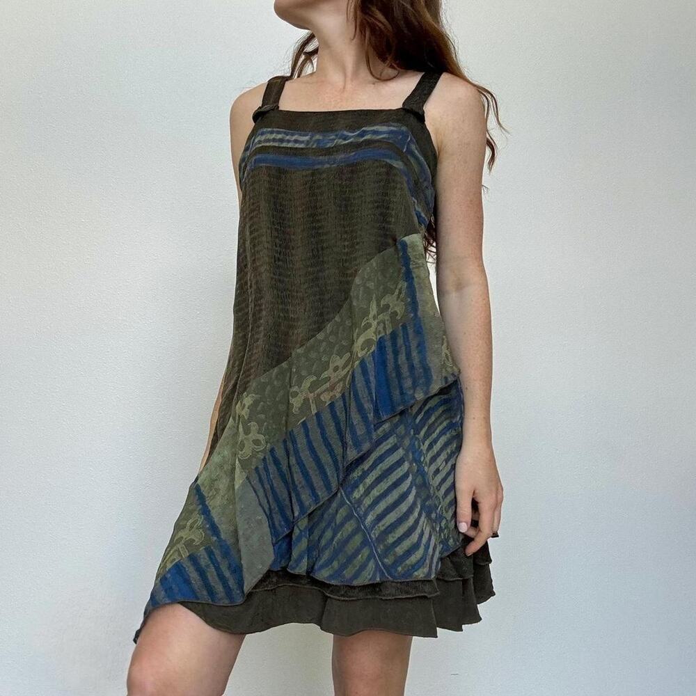 Aventures des toiles Euro whimsygoth layered babydoll dress